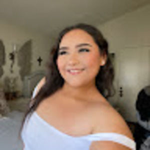 Meet your Posher, Evelyn